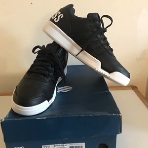 K-SWISS “Gstaad Big Logo” Men’s Sneaker Size 11.5